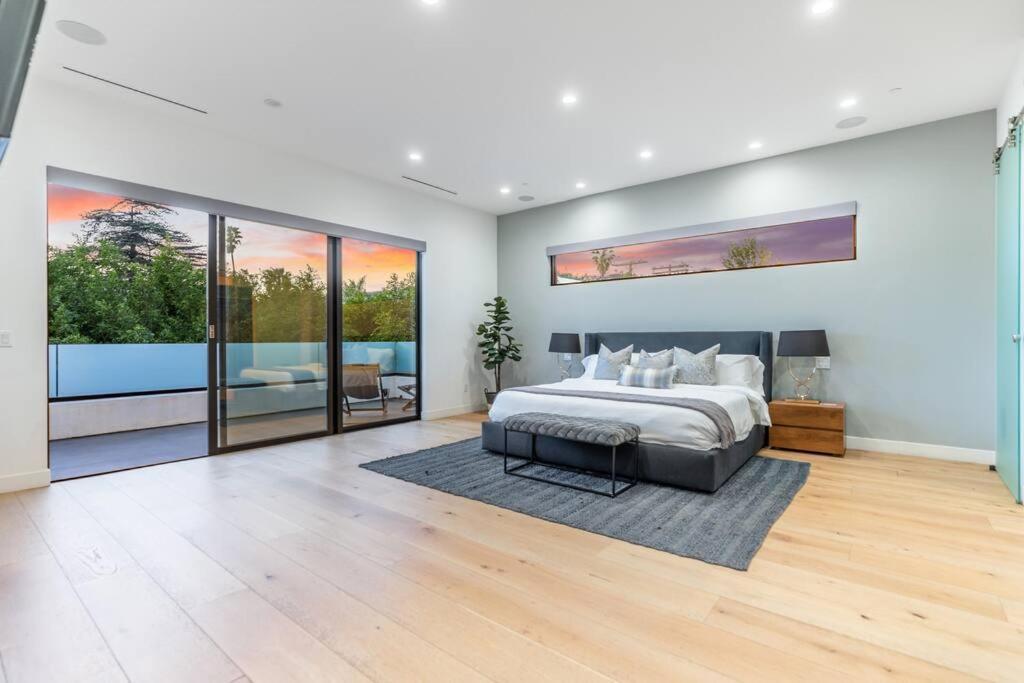 L #k Villa Los Angeles